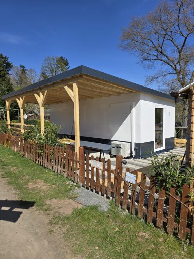 Wandverkleidung LKW-Plane Dauerstellplatz, Campingplatz, Laube, Wandverkleidung, sauber, günstig, leicht zu reinigen, robust, langlebig